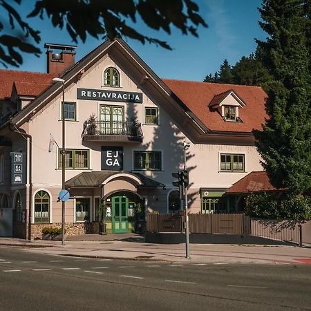 Guest House Ejga Jesenice Eksteriør billede